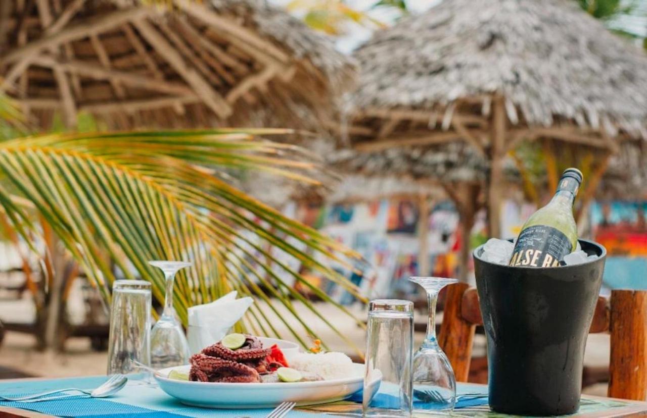 Mocco Beach Villa Kendwa Bagian luar foto
