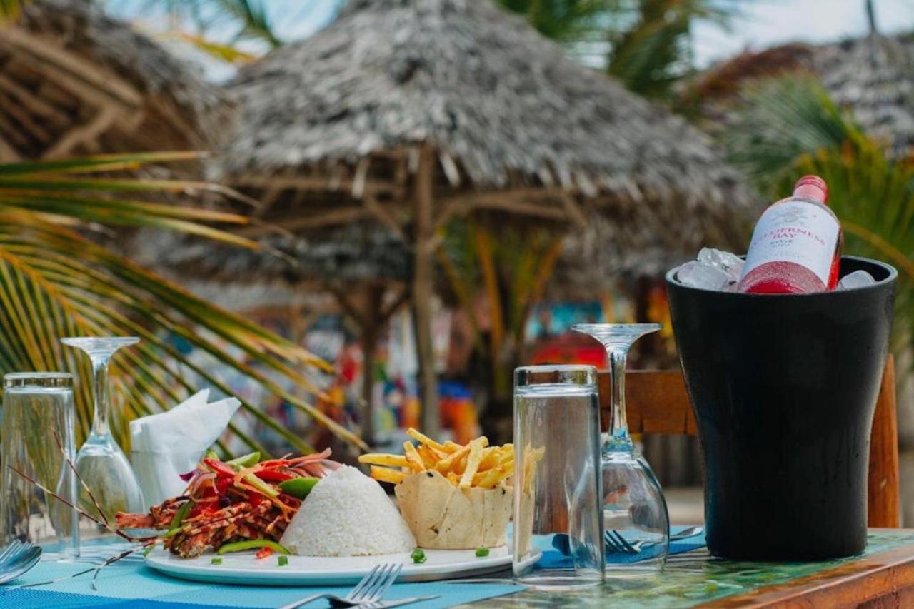 Mocco Beach Villa Kendwa Bagian luar foto
