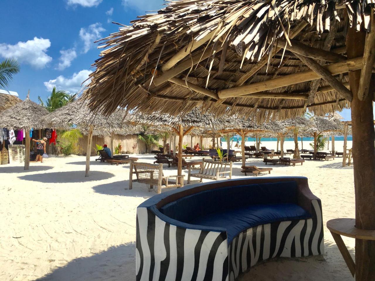 Mocco Beach Villa Kendwa Bagian luar foto