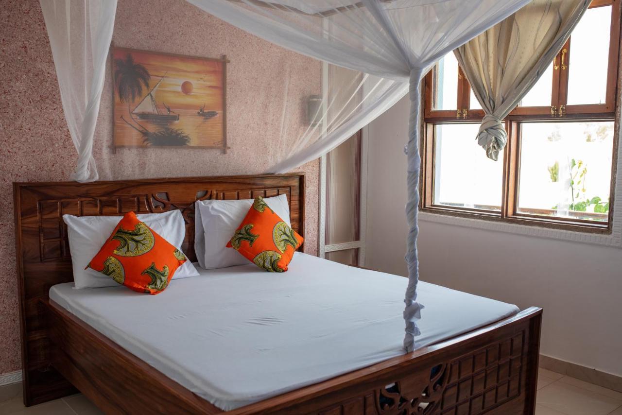 Mocco Beach Villa Kendwa Bagian luar foto